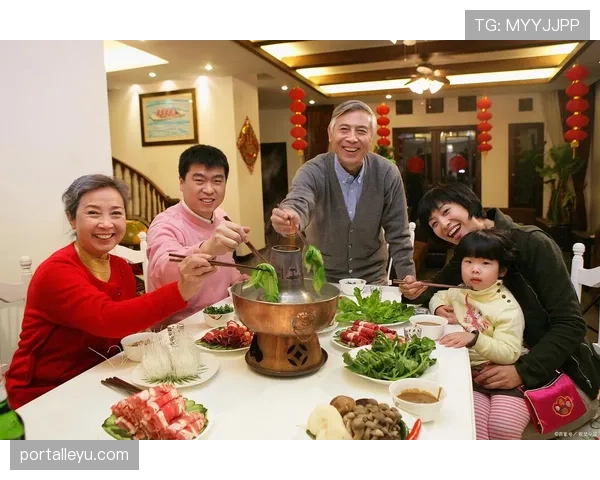 看到贾一凡买早餐那画面，我立刻觉得自己像蹭饭的亲戚